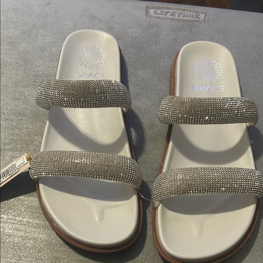 Grace Shimmering Silver Women's Sandals